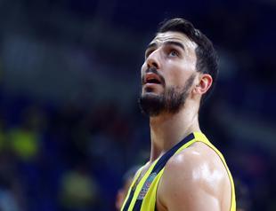 Westermann hits clutch to lift Fenerbahçe past Bursa