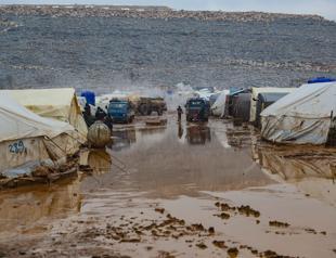 31,000 people fled Idlib toward Turkish border