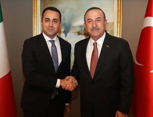 Turkish, Italian FMs hold talks in Istanbul