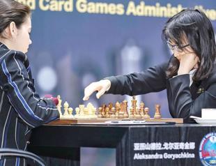 Chess queens battle for kings ransom as prize money rises