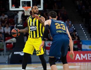 Fenerbahçe Beko beat Baskonia for second straight win