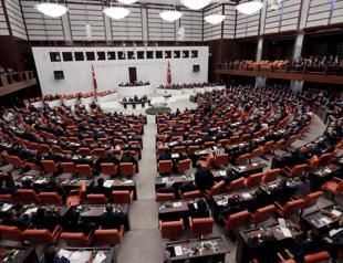 Main opposition asks parliament to investigate FETÖ’s political establishment
