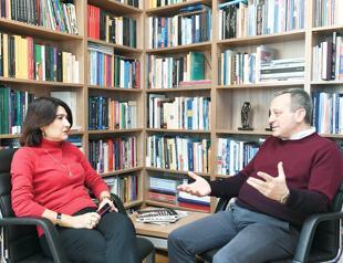 Turkey at a wait-and-see stance on US-Iran row, says academic