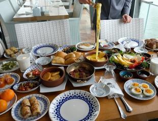 Breakfast place owners in Van furious after Dr Öz’s remarks