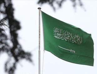 FBI: Saudi officials help fugitives flee US
