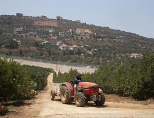 Israel starts to install sensors along Lebanon border