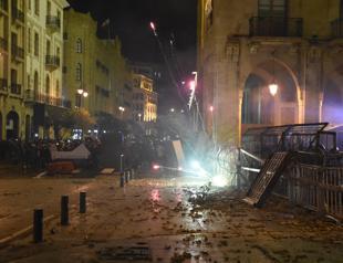 Hundreds wounded in weekend of Lebanon clashes