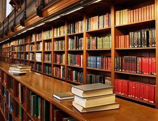 Iran closes down Turkish-language bookstore, publishing house