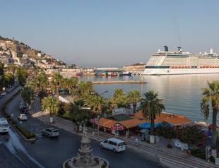 Kuşadası expects over 300 cruise ship visits