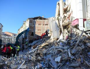 World extends condolences over deathly quake in Turkey