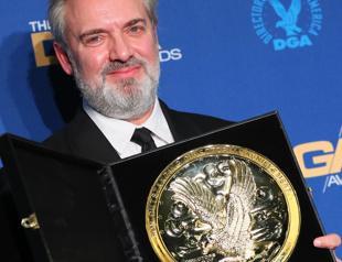 ‘1917’ scoops top Hollywood director prize for Mendes