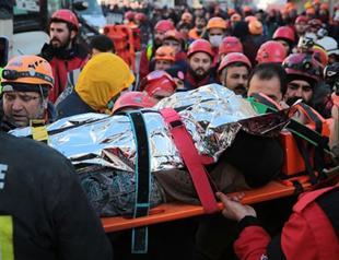 Heroes offer lifeline to Elazığ quake victims