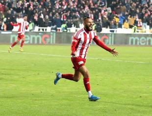 Sivasspor salvage draw with stoppage time goal