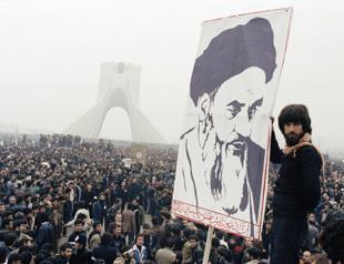 Iranians rally, mark anniversary of 1979 Islamic Revolution