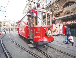 Istanbul’s tunnel, tram celebrate anniversaries