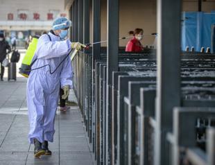 Chinas coronavirus cases, deaths rise as it struggles to slow spread