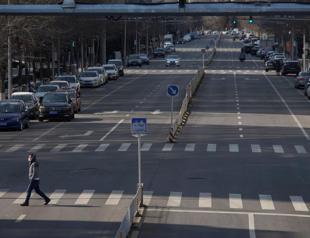 China says coronavirus curbs start to work; 70 more cases on ship