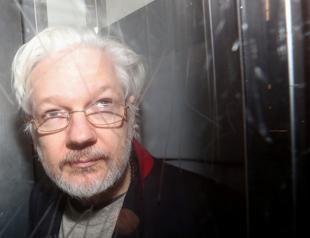 Trump offered to pardon Assange if he denied Russia helped leak Democrats emails