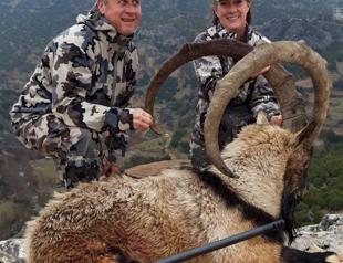 US couple hunt, kill mountain goat in Turkey’s Adıyaman