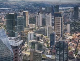 Turkeys economy grows 0.9 percent in 2019