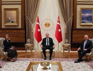 Erdoğan meets with European, US diplomats