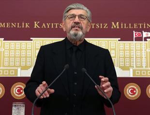 Opposition party lawmaker resigns