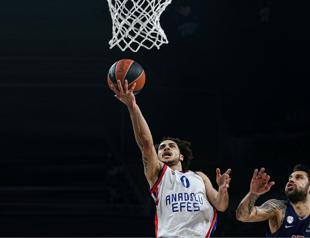 EuroLeague: Anadolu Efes Larkin named MVP for sixth time