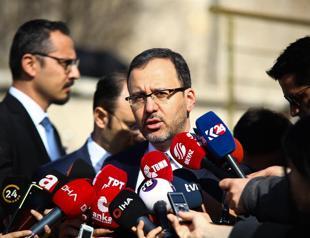 Postponing league games not on agenda for now over coronavirus: Minister