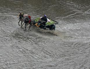 Egypt says nearly 20 killed in freak bad weather