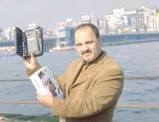 Istanbul’s ‘most elegant peddler’ dies aged 71