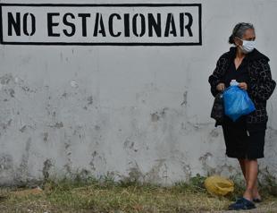 Latest on the coronavirus: Global coronavirus cases now top 800,000