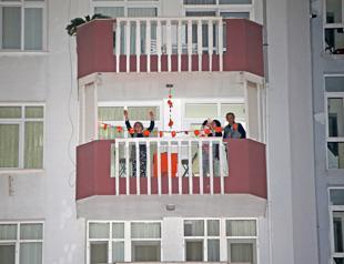 Adana’s Orange Blossom Carnival celebrated from balconies due to outbreak