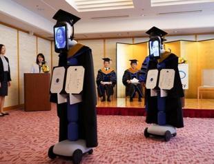 Robots replace Japanese students at graduation amid coronavirus