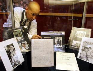 Handwritten Hey Jude lyrics sell for $910,000