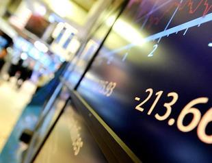 Turkeys watchdog puts new limits on forex swaps