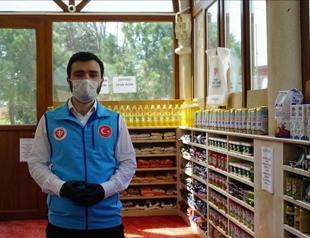 Istanbul mosque opens doors to needy amid COVID-19