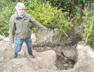 Treasure hunters destroy historic structure in Şile
