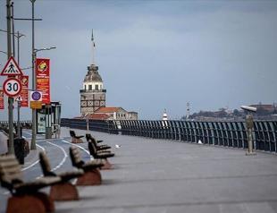 People mostly heed rules in weekend lockdown