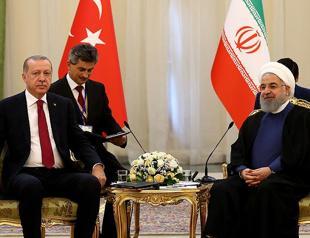 Turkish, Iranian leaders discuss fight against COVID-19
