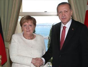 Erdoğan, Merkel discuss COVID-19