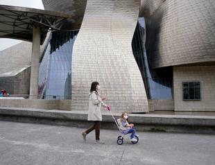 Global coronavirus cases exceed 2.9 mln