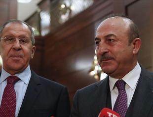 Çavuşoğlu, Lavrov speak over phone