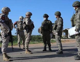 Turkish, Russian forces carry out 8th joint patrol in Syria