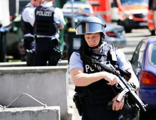 ISIL suspect held for attacking Turk shops in Germany