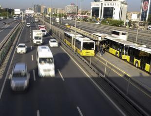 Turkey lifts weekend coronavirus curfew in 24 provinces