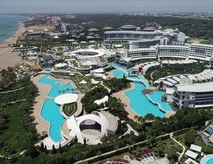 Hotels get ready for tourism season amid virus