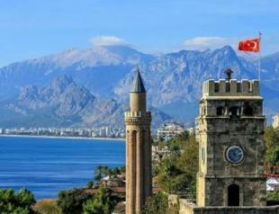 Landmark of resort city to return to its original state after restoration