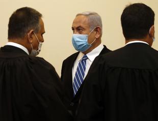 Israels Netanyahu attacks justice system as trial begins