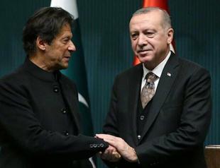 Turkish, Pakistani leaders discuss COVID-19 cooperation