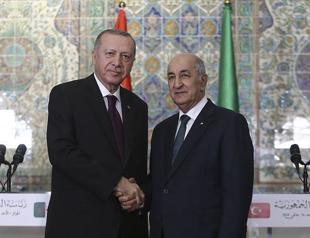 Erdoğan speaks with Algerian, Indonesian leaders over phone
